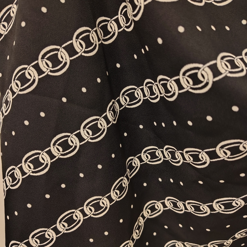 Express Chain Pattern Cami - Picture 3 of 4